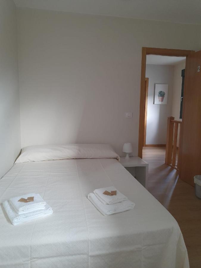 Sleeping Portomarin 2 Hotel Ngoại thất bức ảnh